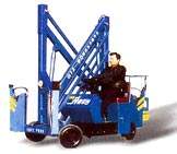 自行曲臂式液压高空作业平台